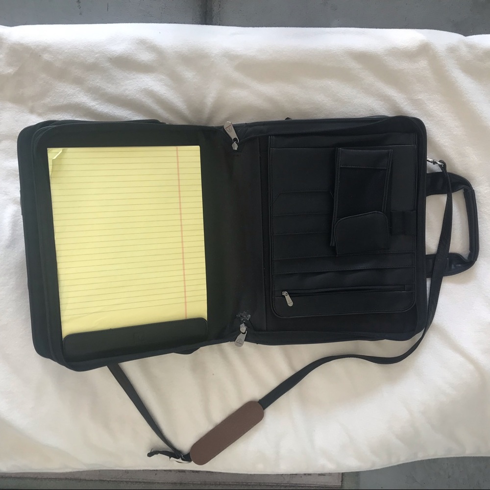 Travel/ Work Bag - Picture 6 of 8